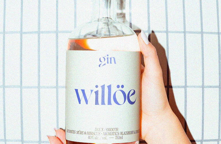 willoe gin bottle